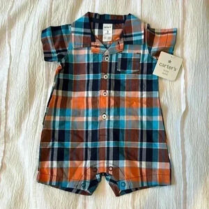 Carter's - NWT  - short sleeve summer romper. Size 3 months